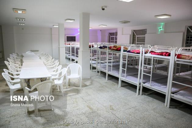 اسکان 1600 کارتن خواب در گرمخانه ها در شب برفی تهران