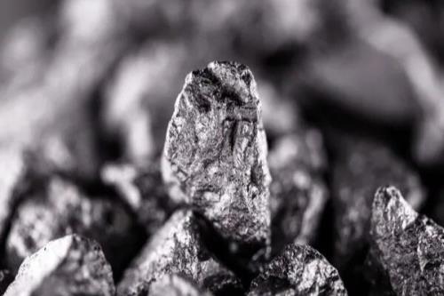 کشف سنگ معدن جدید در چین با خاصیت های ابررسانایی