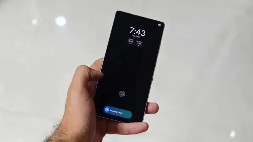 کشف کارگاه ساخت گوشیهای جعلی سامسونگ