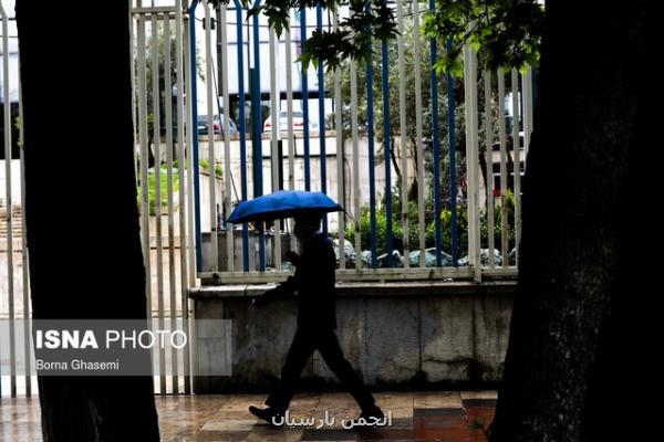 اخطار هواشناسی نسبت به رگبار باران و وقوع گرد و خاك در بعضی استان ها